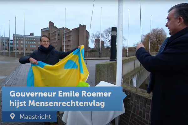 Limburg hijst de Mensenrechtenvlag